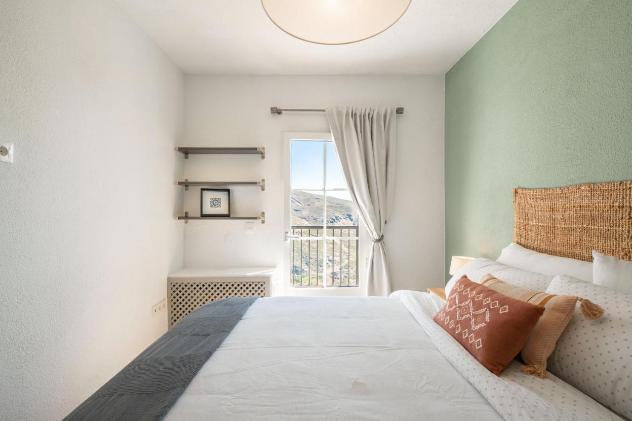 Beautifully Renovated 4 Bedroom Apt + Kid'S Room Sierra Nevada Kültér fotó